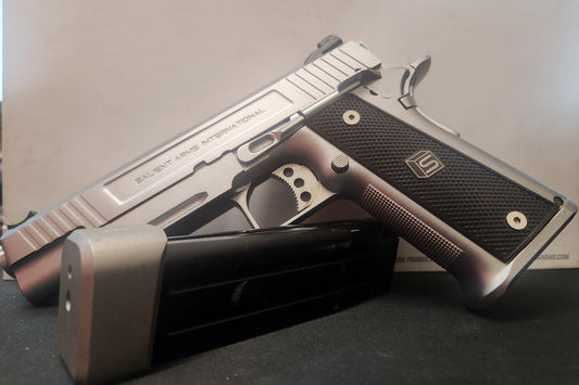 Salient Arms - Custom - CODENAME: Glass
