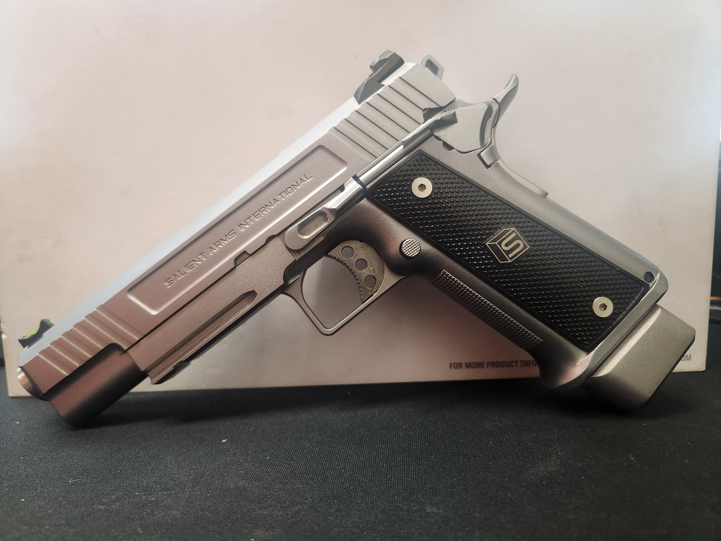 Salient Arms - Custom - CODENAME: Glass